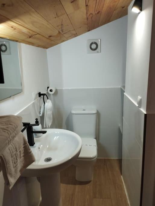Casita Independiente En Suances Parking - Wifi - Jardin * Cortiguera